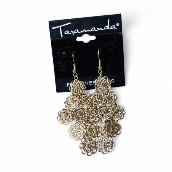 Gold Fashion Earrings - Picture 1 of 4
